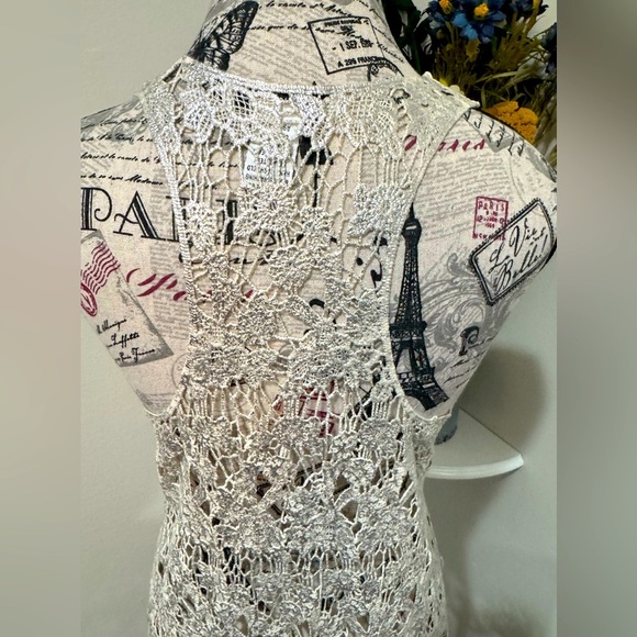 Pinky Vibrant silver and white Cord Tank Top and Elegant floral Design size M - Picture 5 of 8